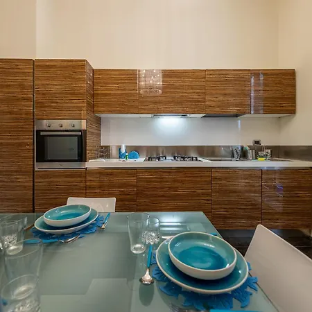 House A Due Passi Dal Mare Apartman