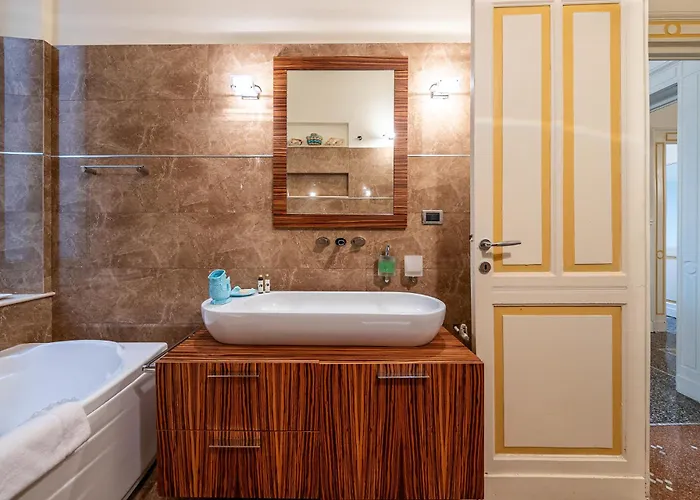 Lejlighed House A Due Passi Dal Mare Rapallo